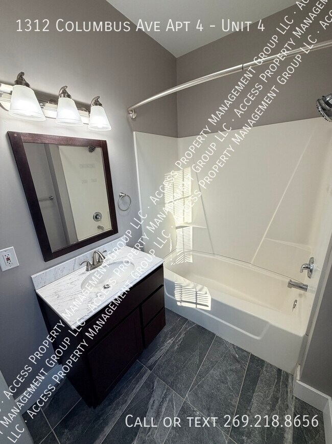 Building Photo - 1312 Columbus Ave