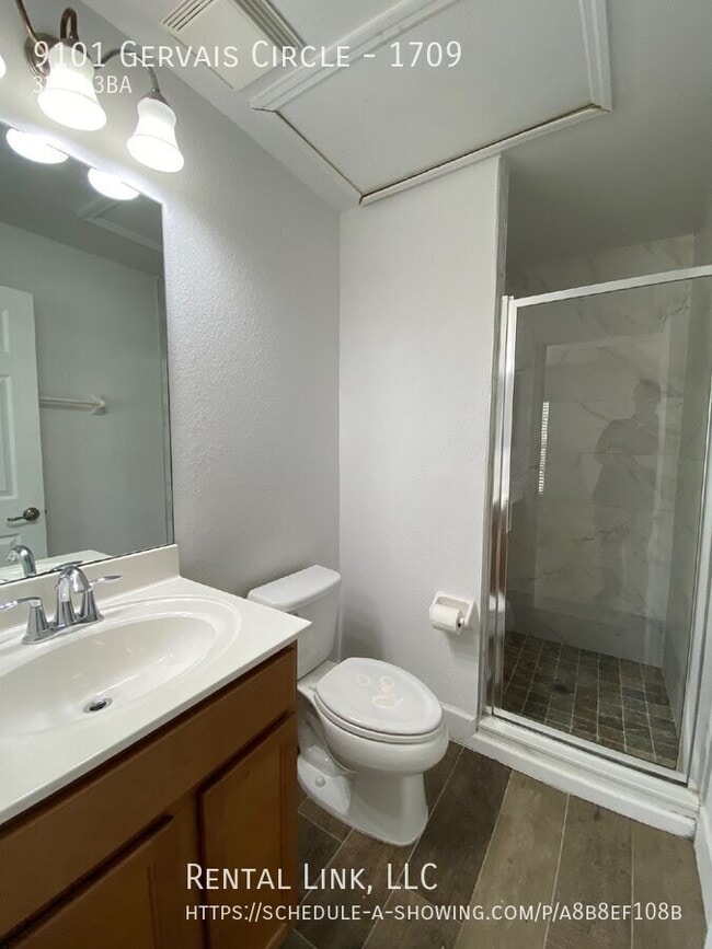 Building Photo - 9101 Gervais Cir