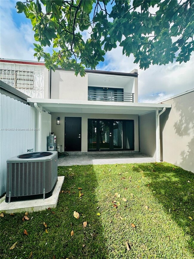 Building Photo - 7157 W 19th Ct