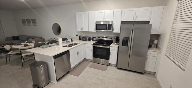 Building Photo - 16527 San Nicola Pl