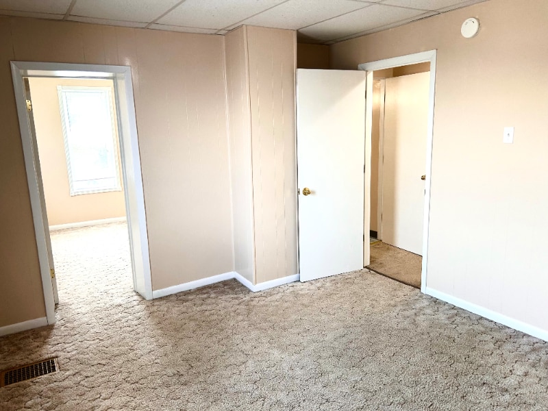 Building Photo - 568 Conrad Ave