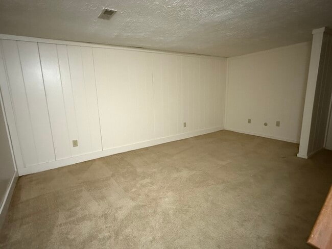 Building Photo - 5894 Aqua Bay Dr