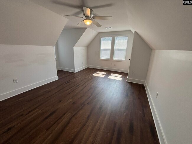 Building Photo - 329 S Saluda Ave