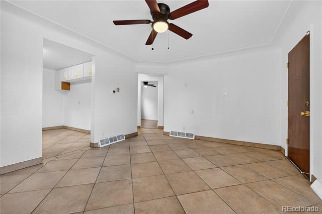 Building Photo - 225 S Yates St