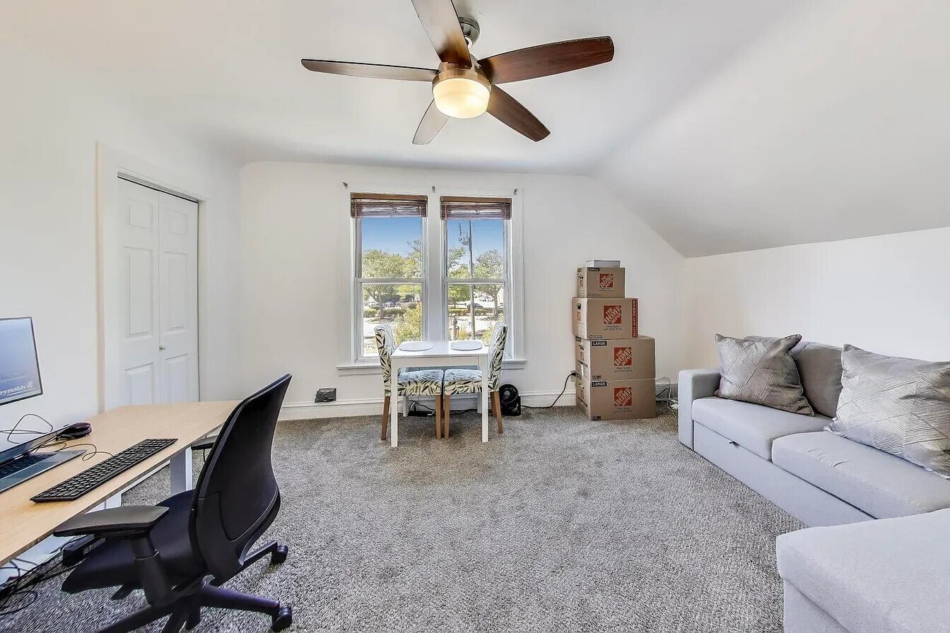 Building Photo - 869 N McKinley Rd