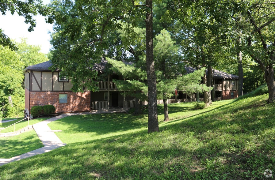 Stadium Apartments 1301 Old 63 S Columbia MO 65201 Apartment Finder