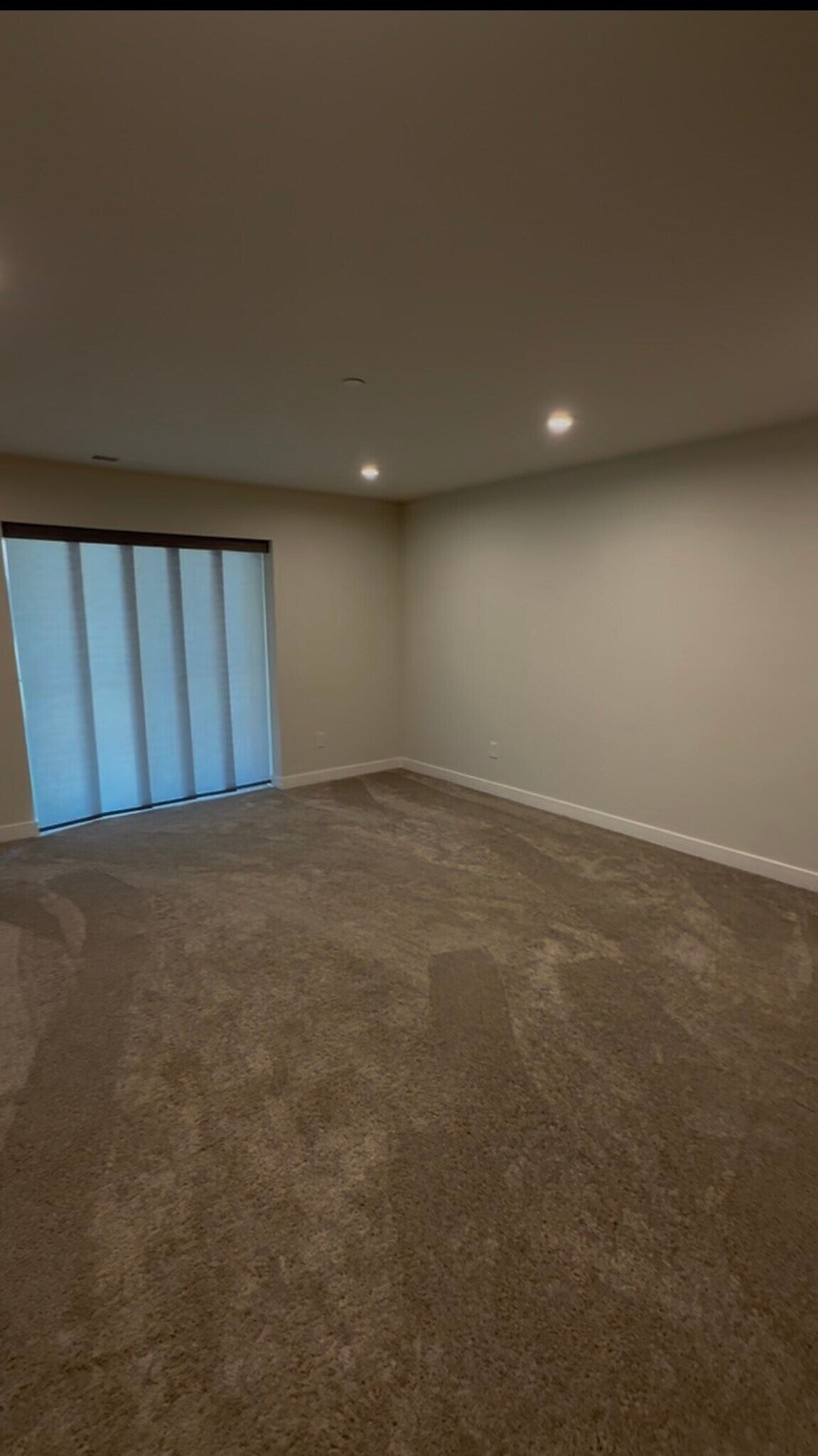 Building Photo - 310 Helenium Dr