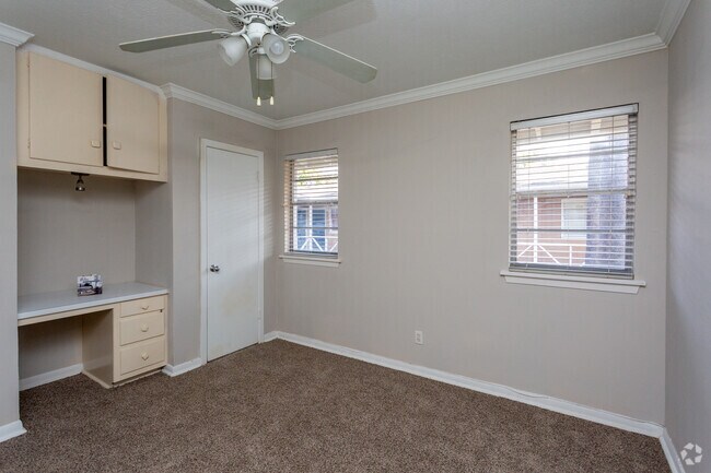 Bedroom - 3620 Garrott