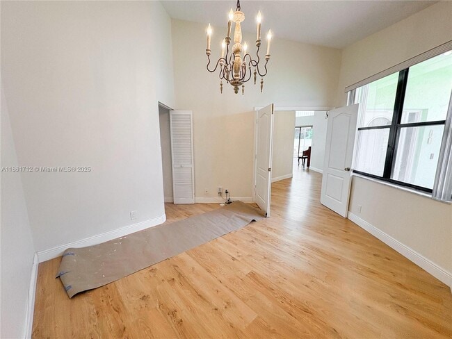Building Photo - 9080 Villa Portofino Cir