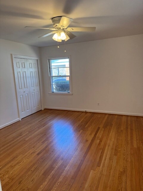 Building Photo - 6681 Castleton Dr NW