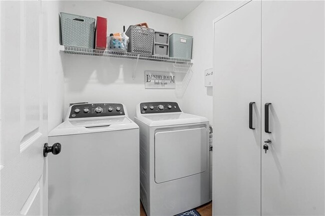 Building Photo - 4909 Truitt Ln