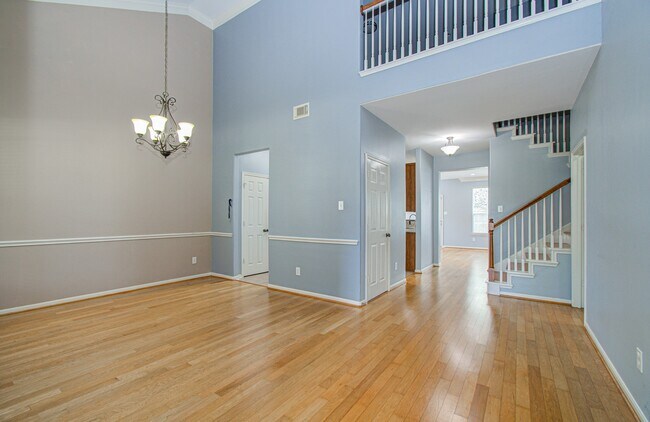 Building Photo - 6307 S Wintersage Ln