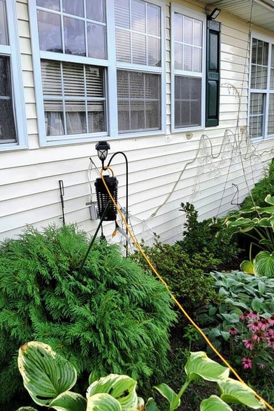 Building Photo - 202 W 1st St