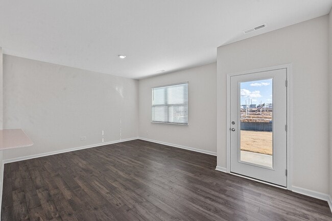 Building Photo - ***Brand New 3/2.5 Townhome in Wake Forest***