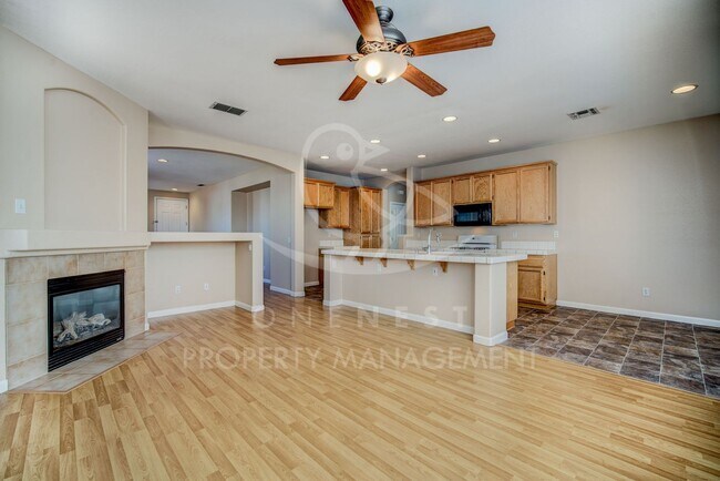 Building Photo - Welcome Home | 4-bedroom, 2-bathroom home nestled in the desirable Foskett Ranch area!