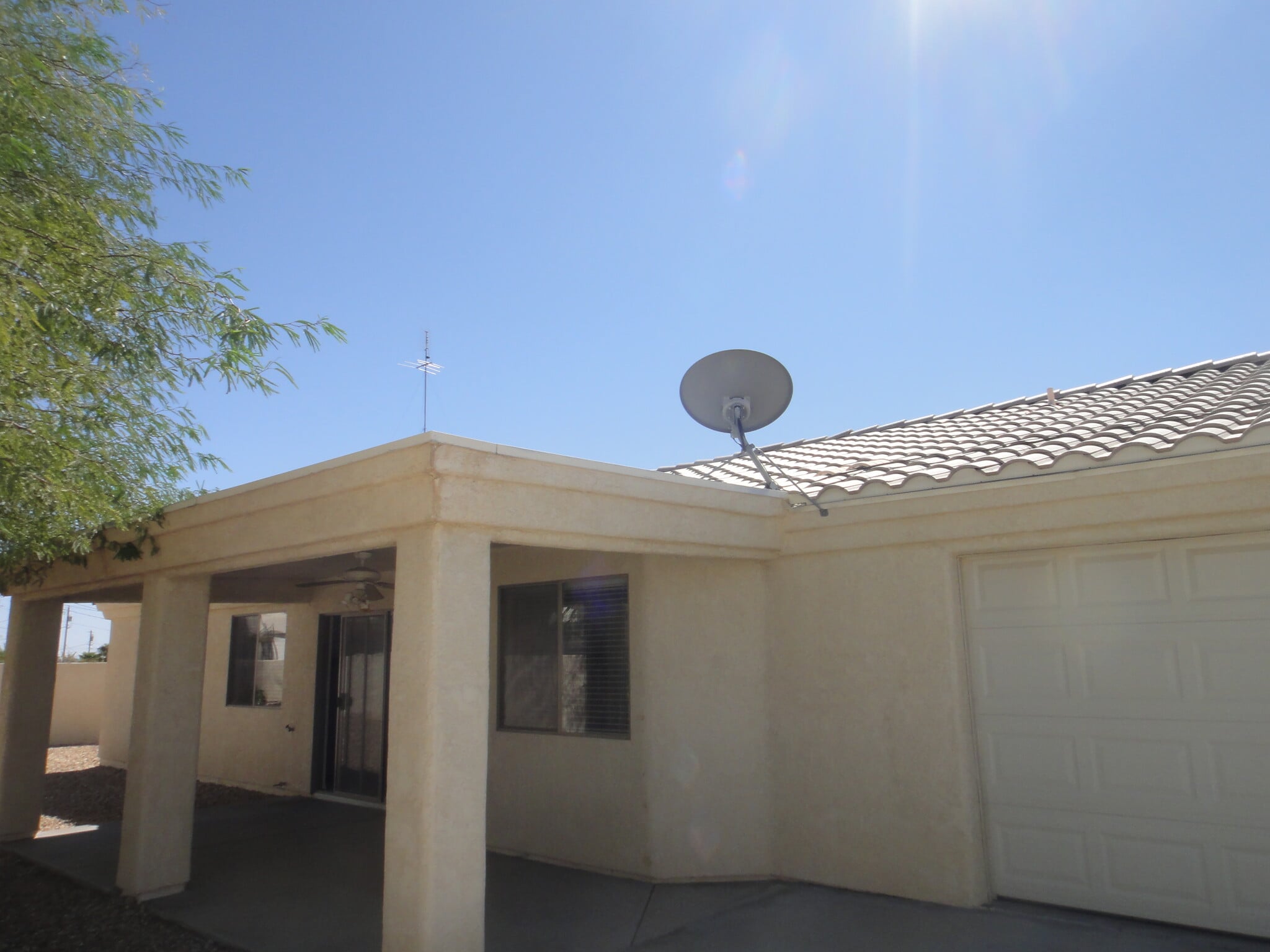 Building Photo - 3894 Bluegrass Ct