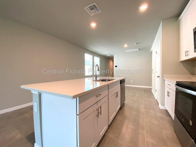 Building Photo - 3122 Bella Vista Dr