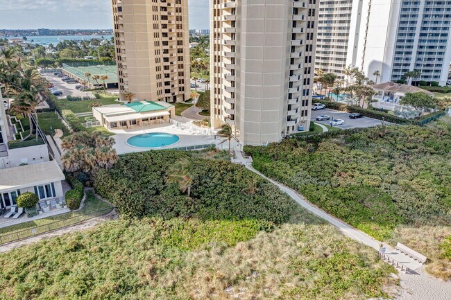 Building Photo - 2800 N Ocean Dr