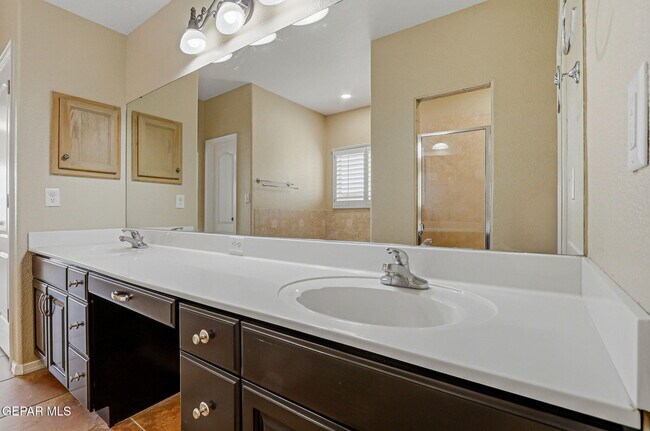 Building Photo - 6398 Franklin Summit Drive