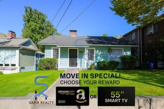 Building Photo - 920 Greenwood Ave NE