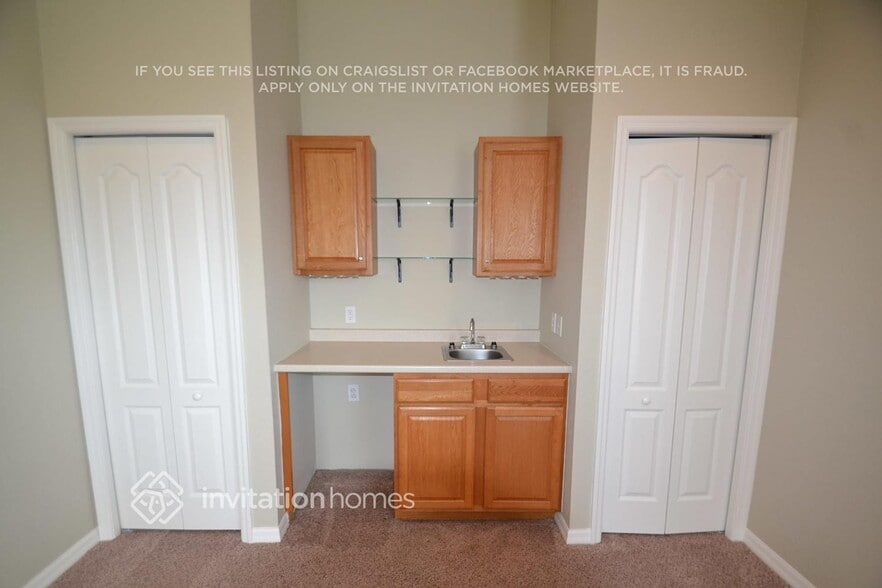 Building Photo - 13075 Peregrin Cir