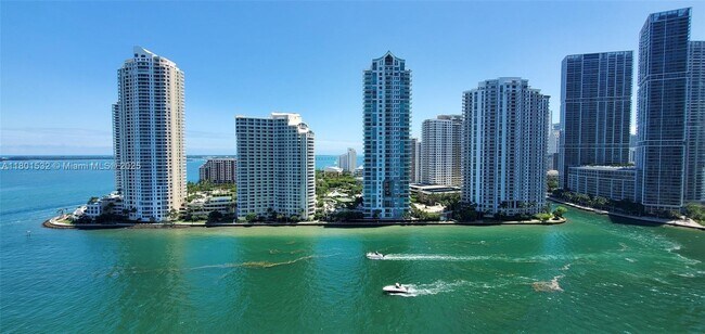 Primary Photo - 335 S Biscayne Blvd