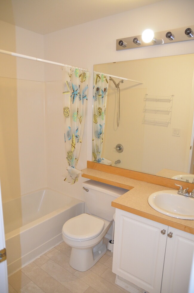 Building Photo - 11894 NE 163rd Pl