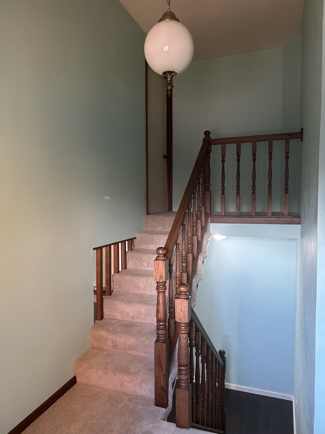 Stairwell - 2716 E Bragstad Dr