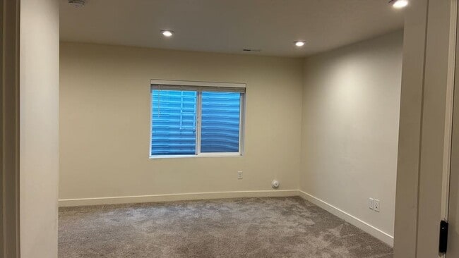 Building Photo - 4365 E Longleaf Ln