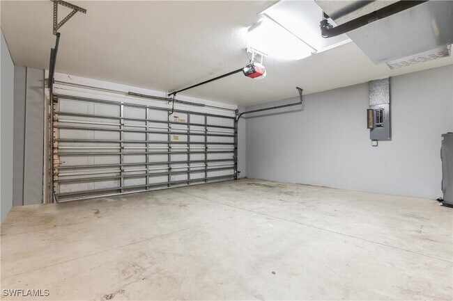 Building Photo - 3205 Ginsa Terrace