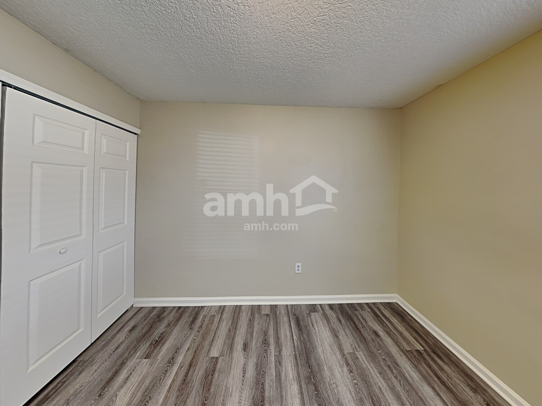 Building Photo - 76163 Long Pond Loop