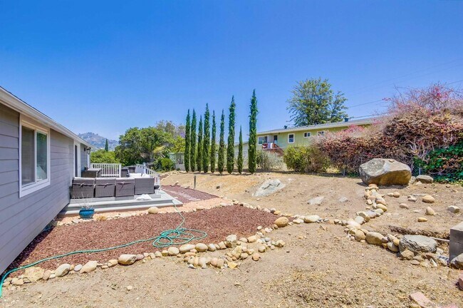 Building Photo - 3419 S Barcelona St