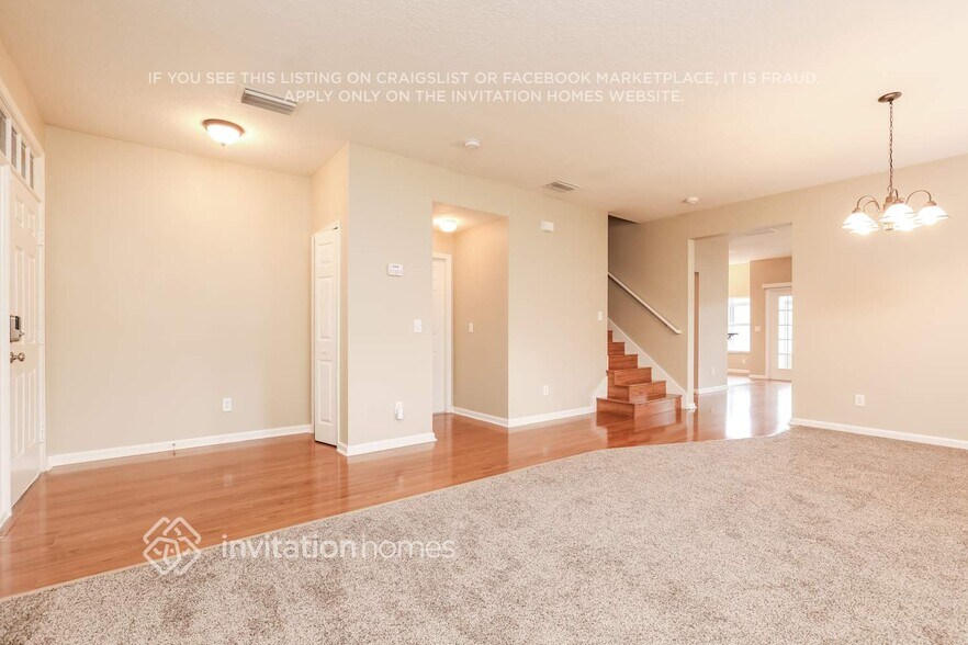 Building Photo - 13659 Hawk Lake Dr