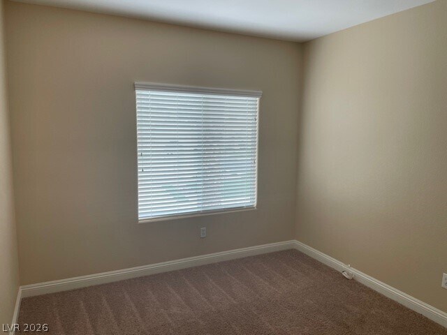 Building Photo - 321 Waterton Lakes Ave