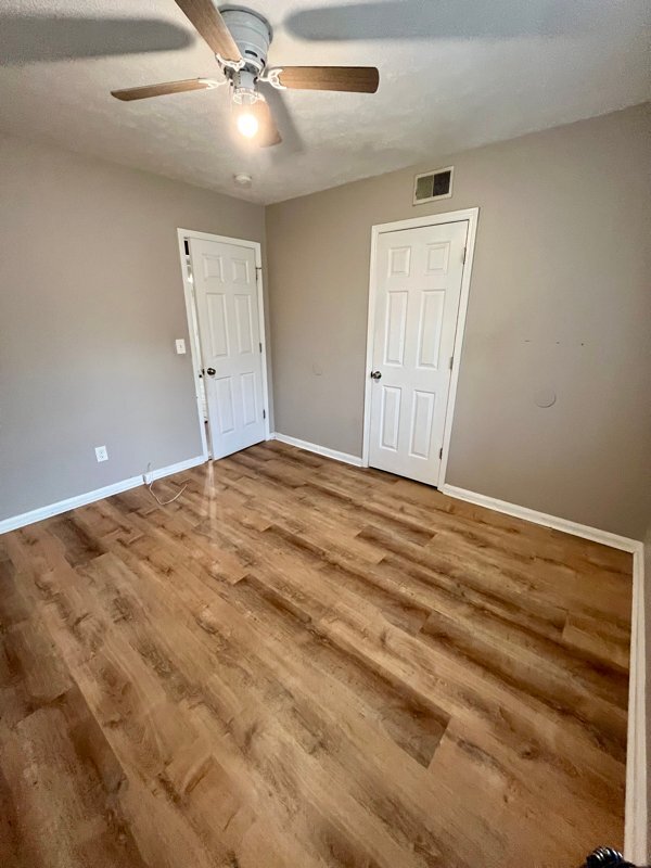 Building Photo - 6044 Cordova Rd