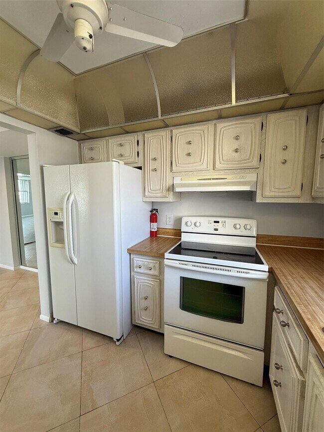 Building Photo - 101 Briny Ave