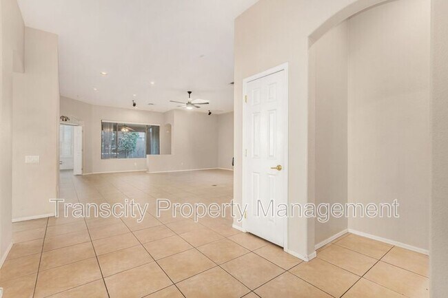 Building Photo - 6502 S Adobe Dr