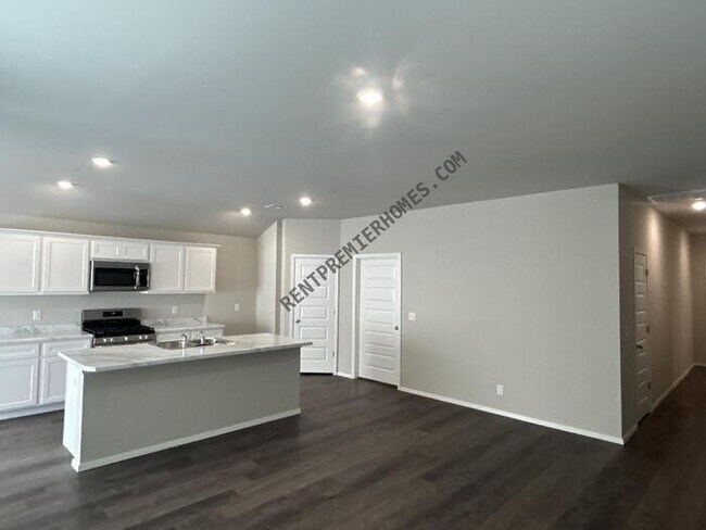 Building Photo - 29156 E 79th Pl S