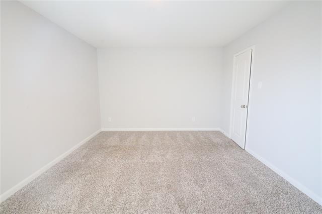 Building Photo - 2121 Yarborough Dr