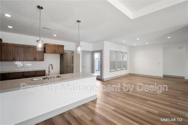 Building Photo - 8951 Calpurnia Dr