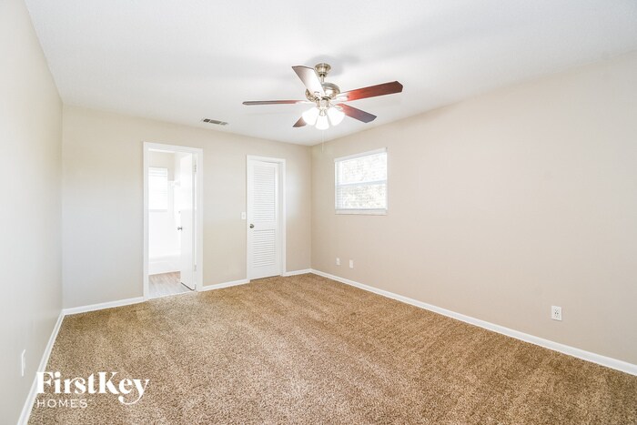 Building Photo - 8801 Coventry Ct