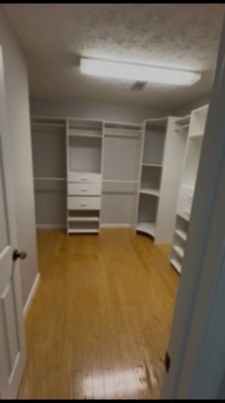 Building Photo - 1006 Royal Mew Ct