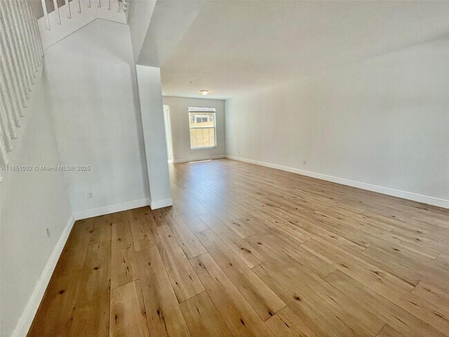 Building Photo - 1205 SW 147th Ave