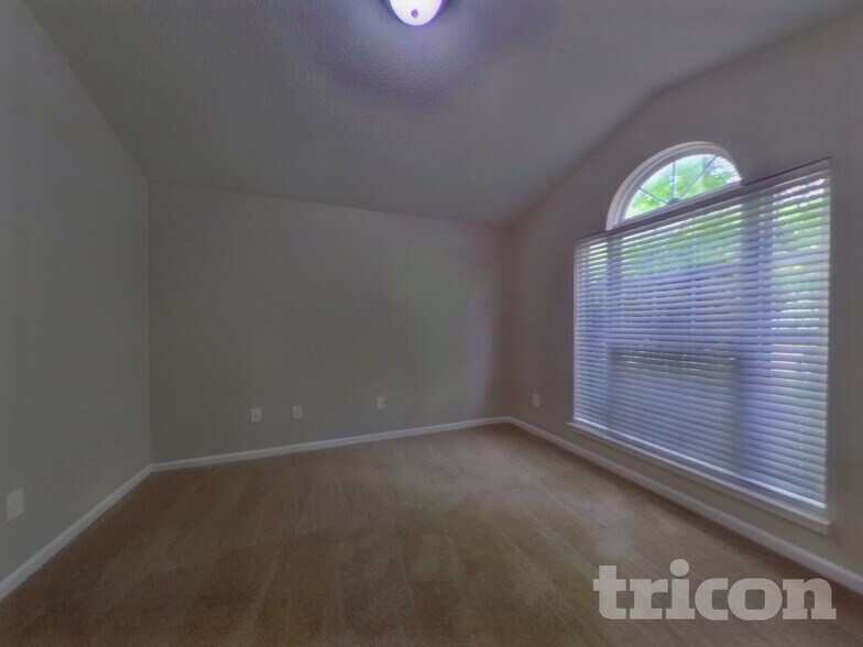 Building Photo - 403 Ashridge Way