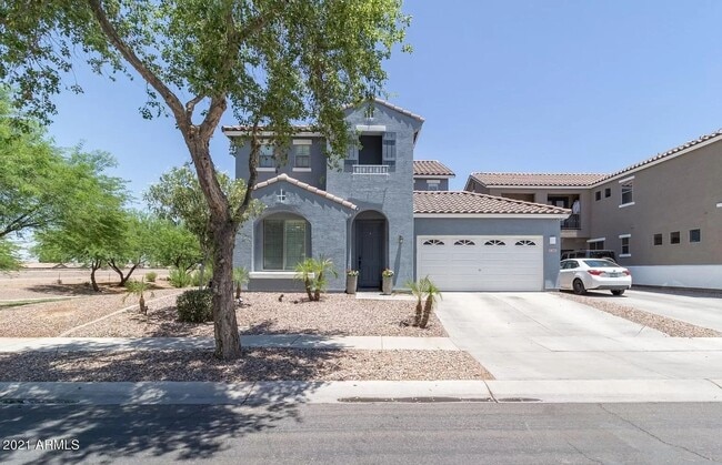 Building Photo - Luxurious 5BR Home in Award-Winning Power ...