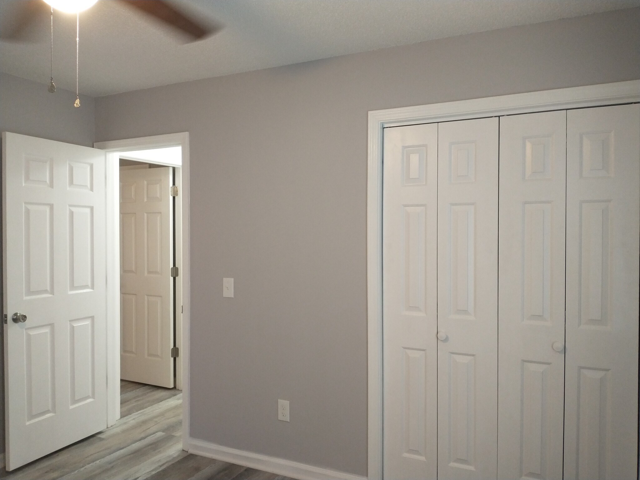Bedroom (2) - 607 N 1st St