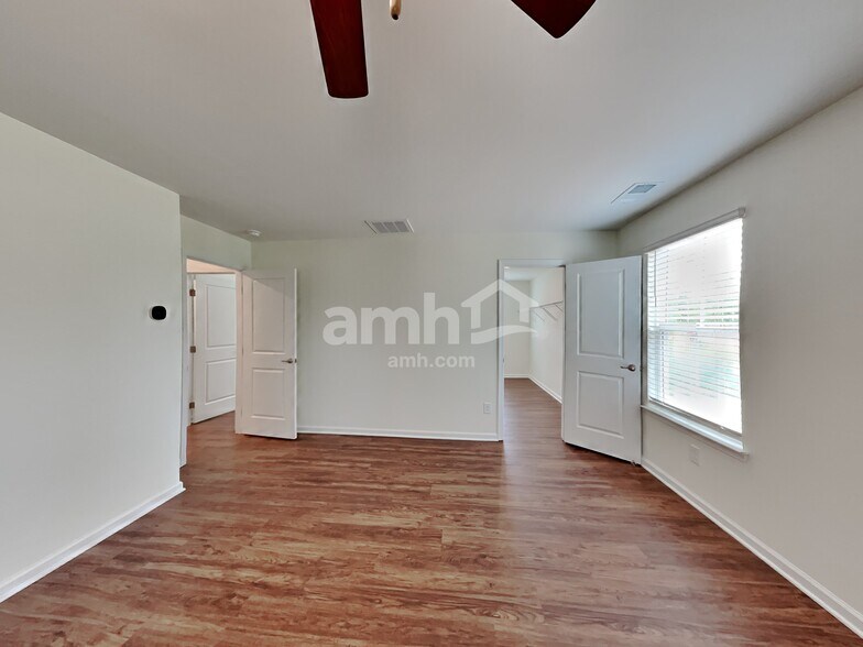 Building Photo - 4180 Garrison Grv Ln