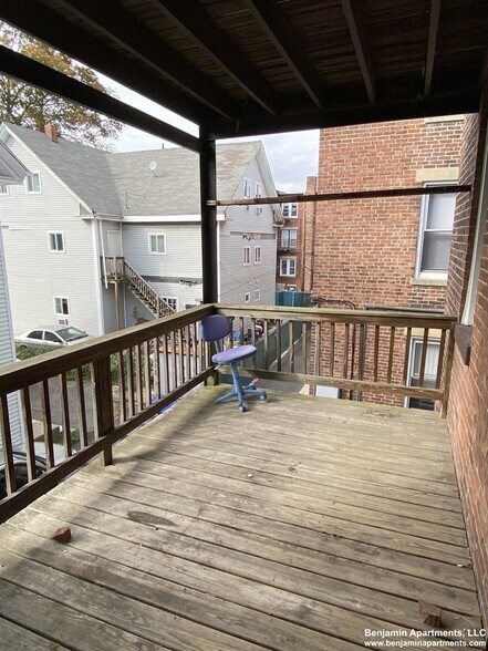 Building Photo - 15 Barrows St