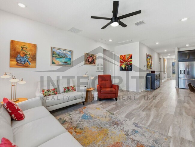 Building Photo - 34266 Radley Wy