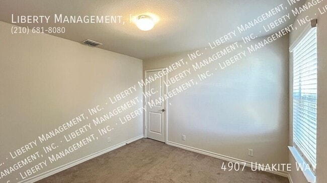 Building Photo - 4907 Unakite Wy